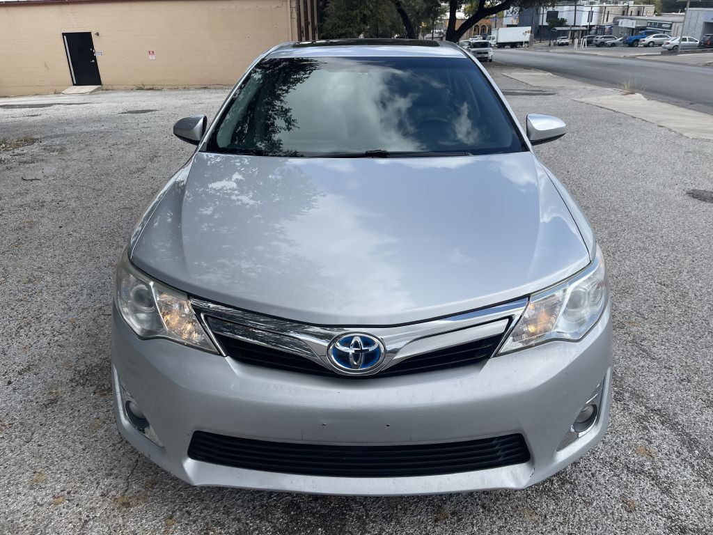 2012 Toyota Camry Image 4