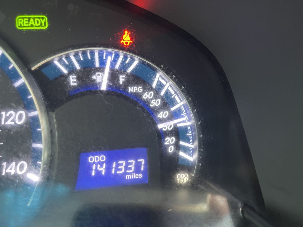 2012 Toyota Camry Image 11