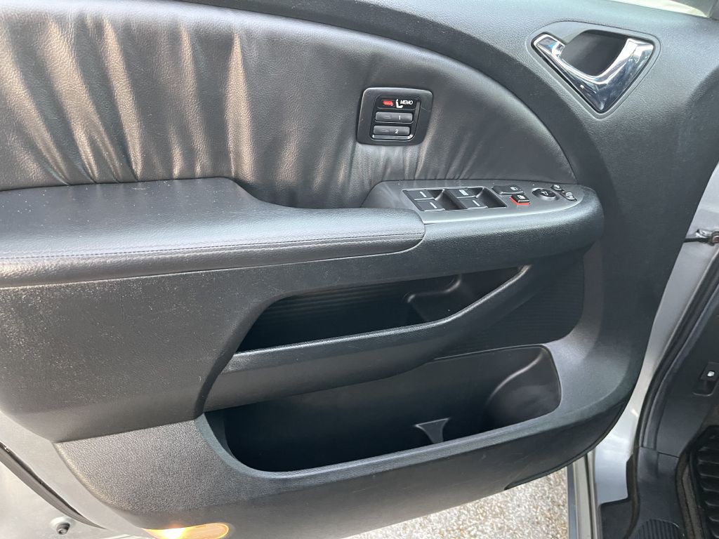 2006 Honda Odyssey Image 9