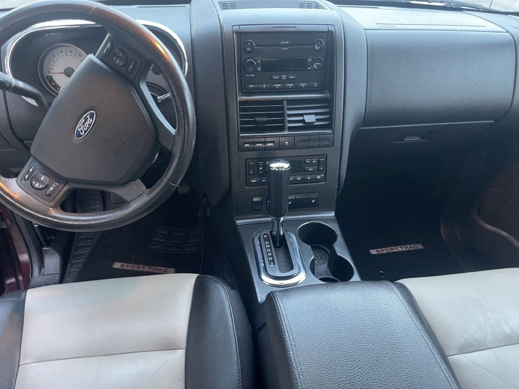 2007 Ford Explorer Image 12