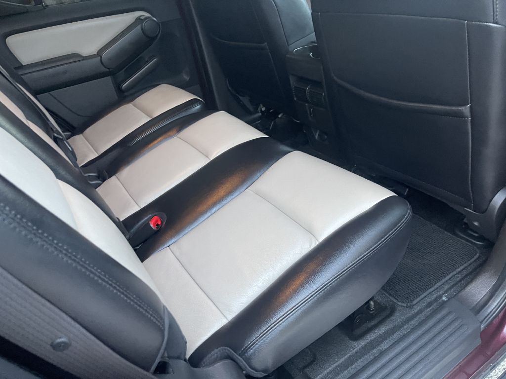 2007 Ford Explorer Image 18