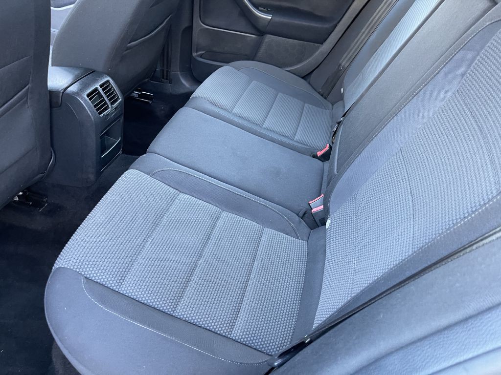 2013 Volkswagen Jetta Image 14