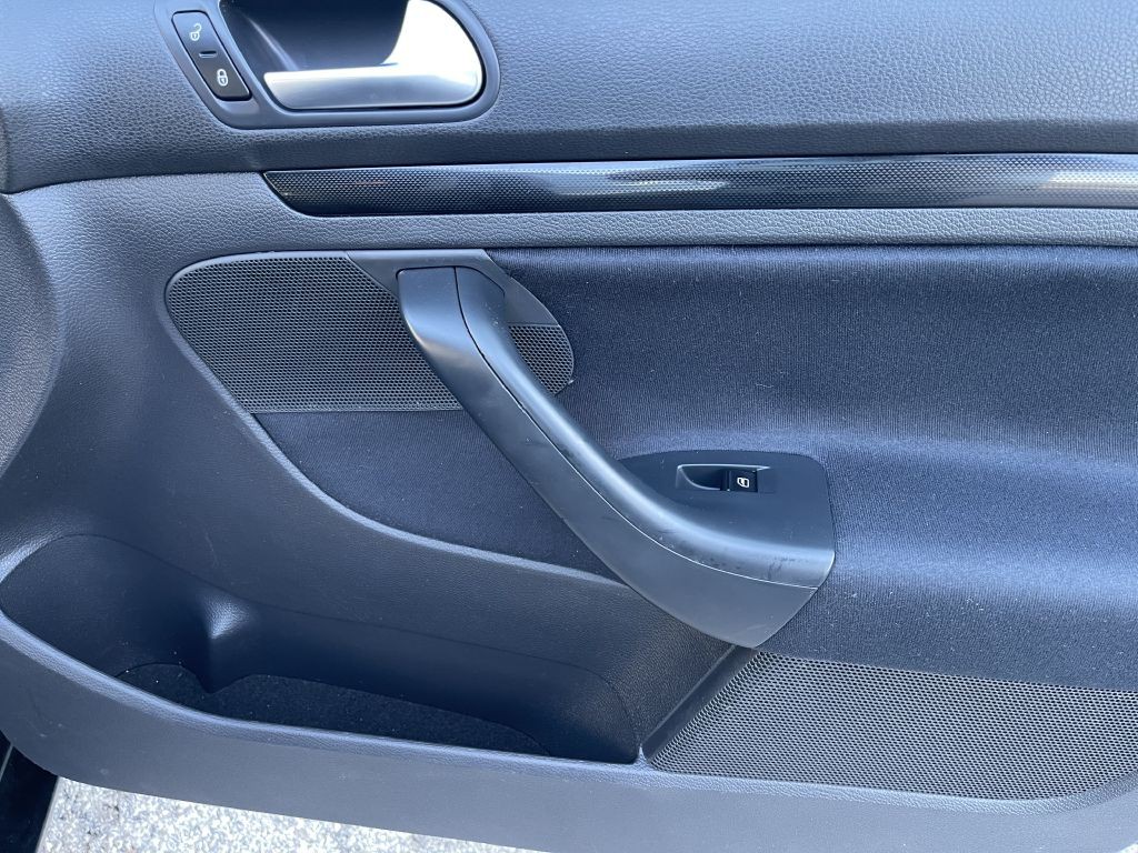 2013 Volkswagen Jetta Image 15