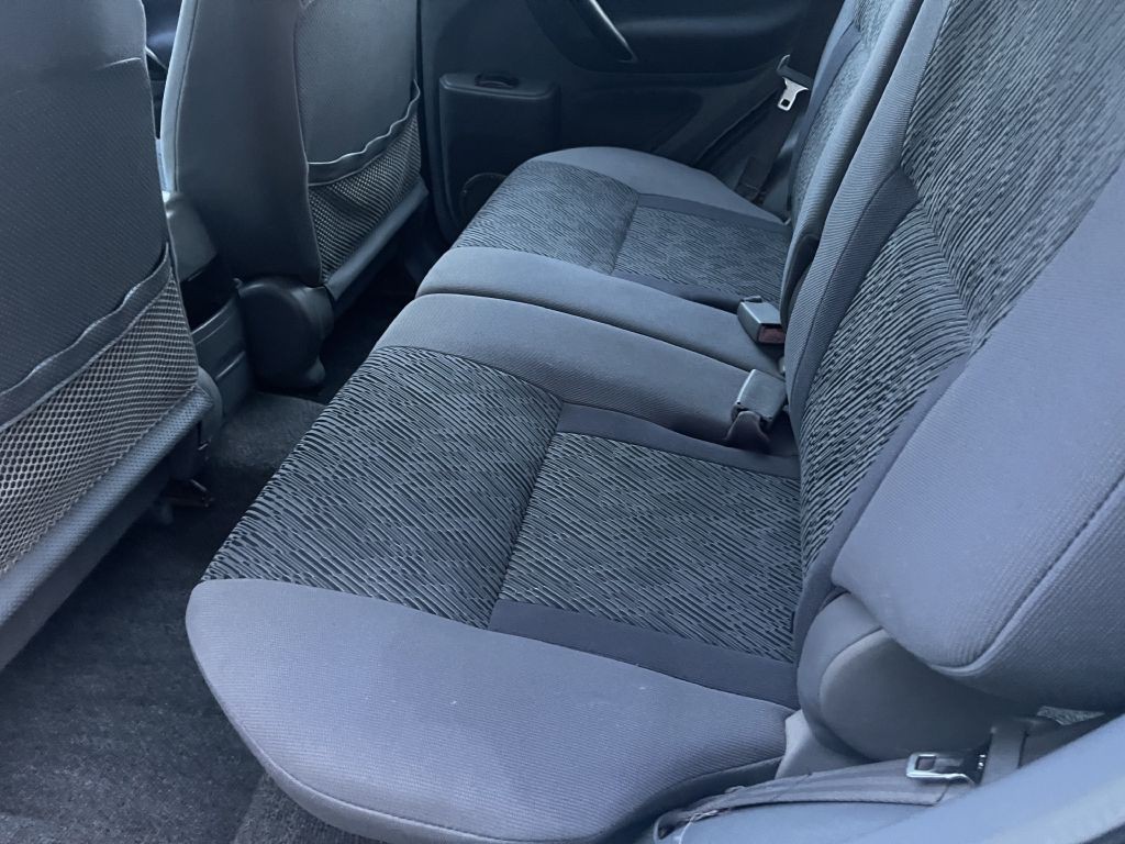 2002 Toyota Rav4 Image 15
