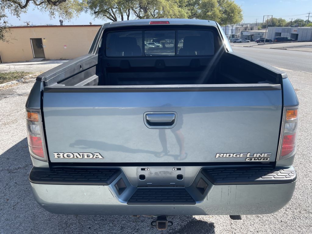 2006 Honda Ridgeline Image 8