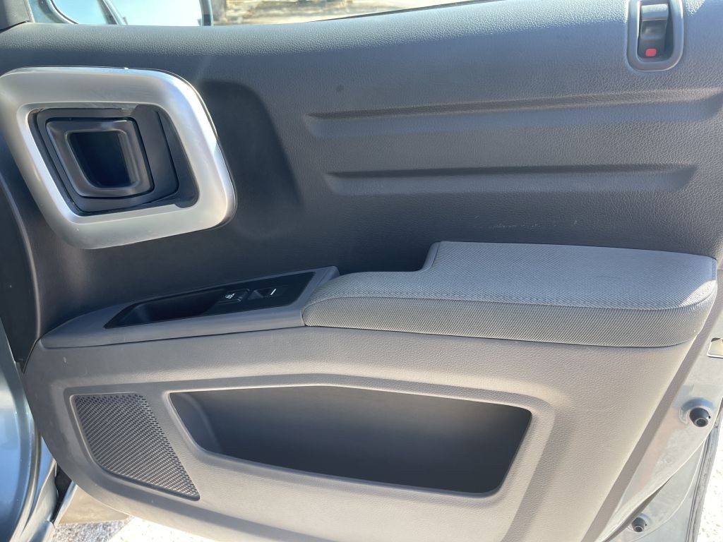 2006 Honda Ridgeline Image 15