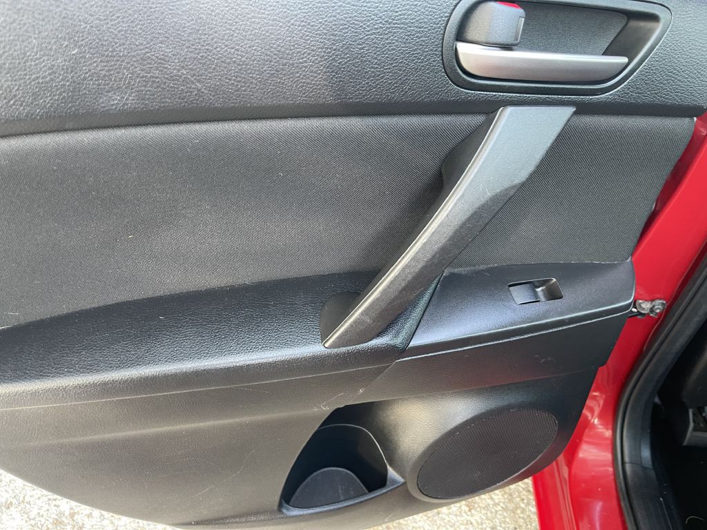 2013 Mazda Mazda3 Image 14