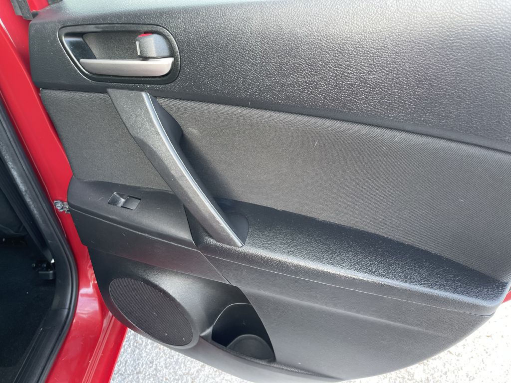 2013 Mazda Mazda3 Image 17