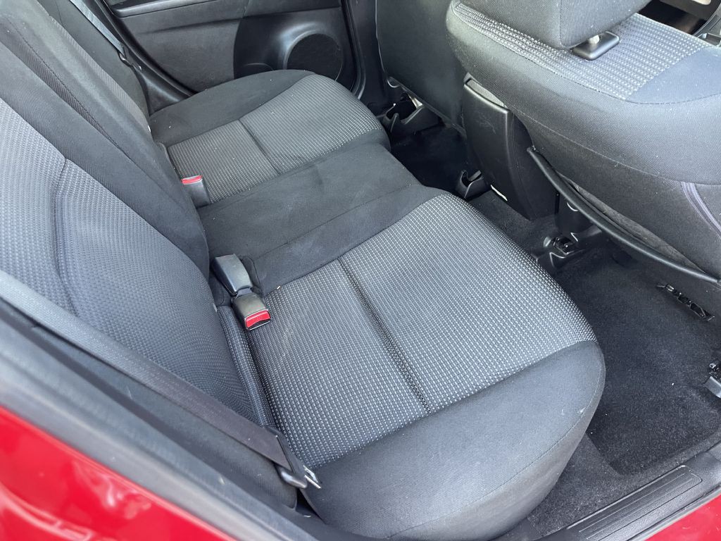 2013 Mazda Mazda3 Image 18