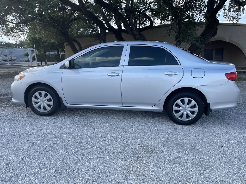 2009 Toyota Corolla Image 1