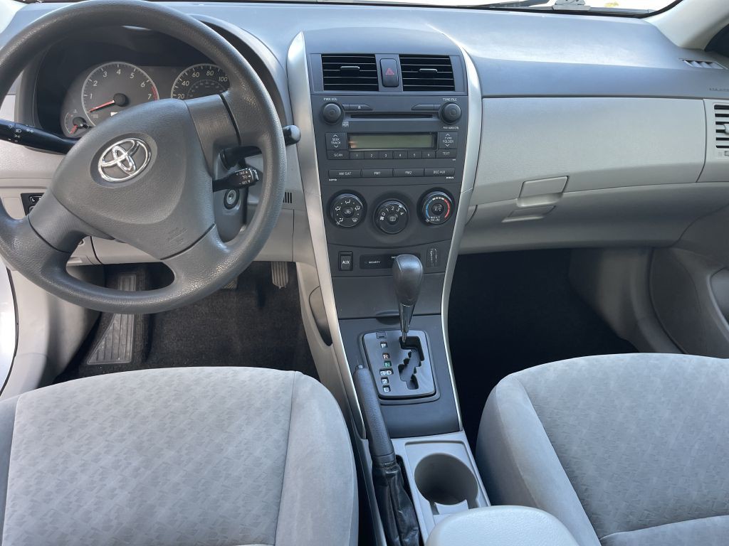 2009 Toyota Corolla Image 12