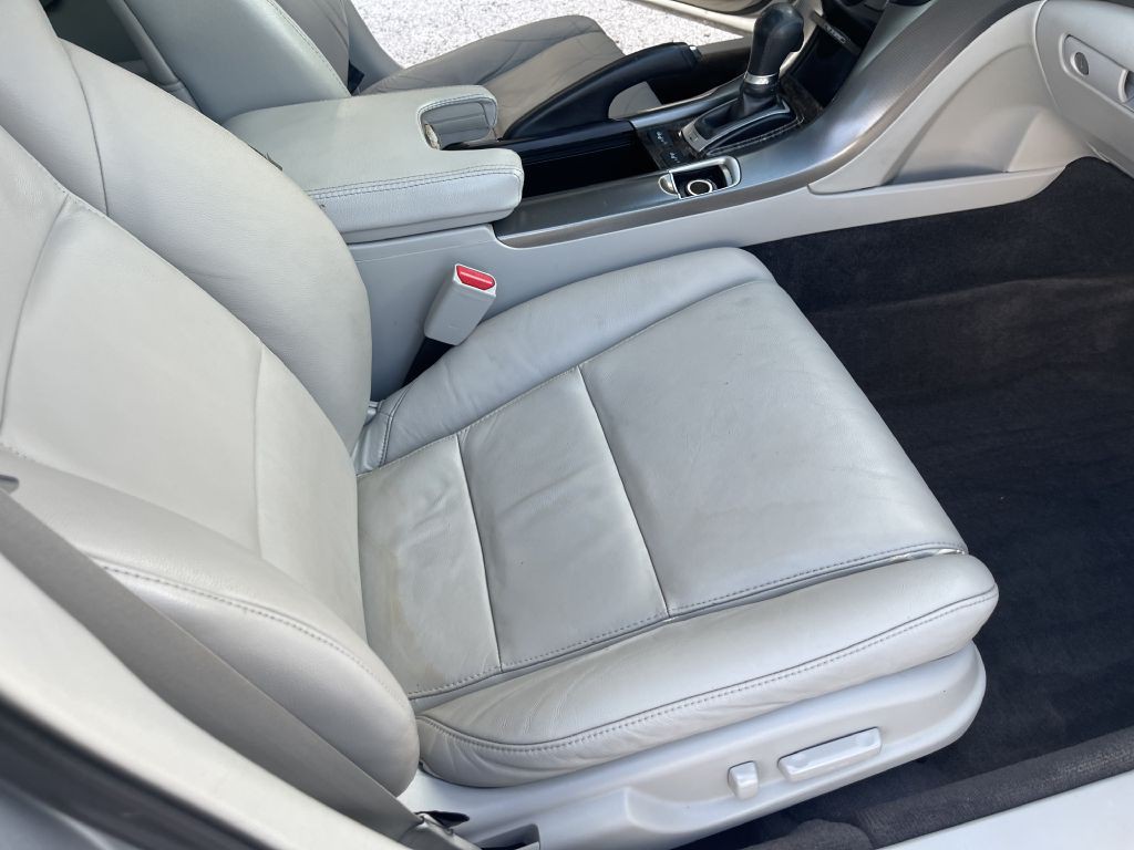 2012 Acura TL Image 17