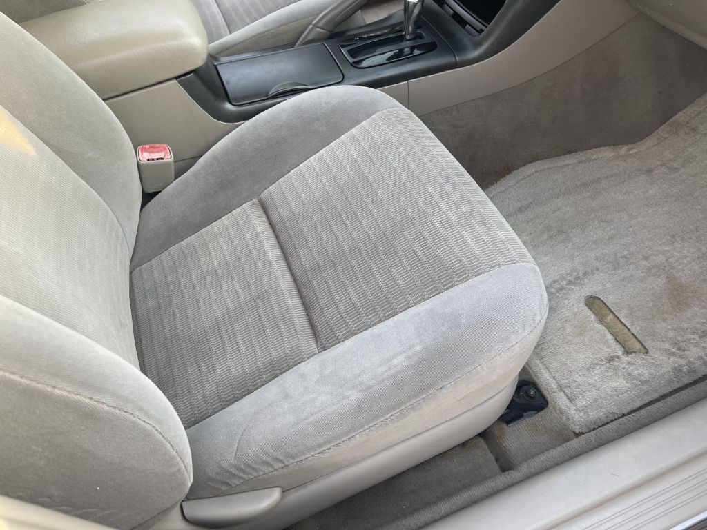 2005 Toyota Camry Image 16