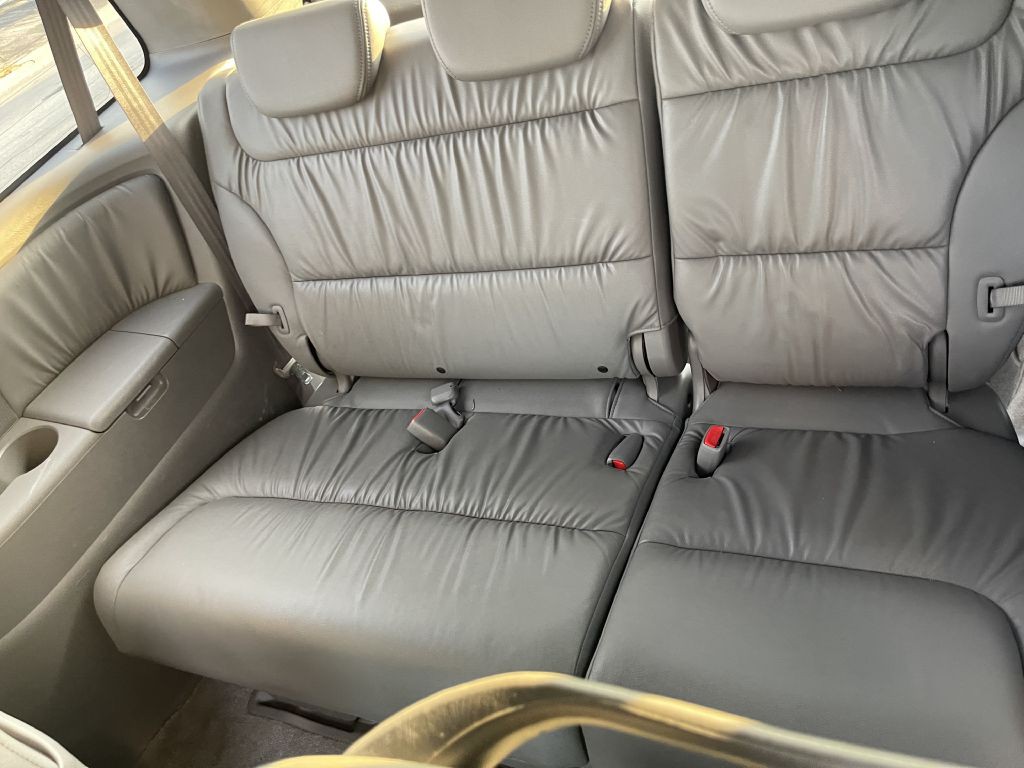 2010 Honda Odyssey Image 15