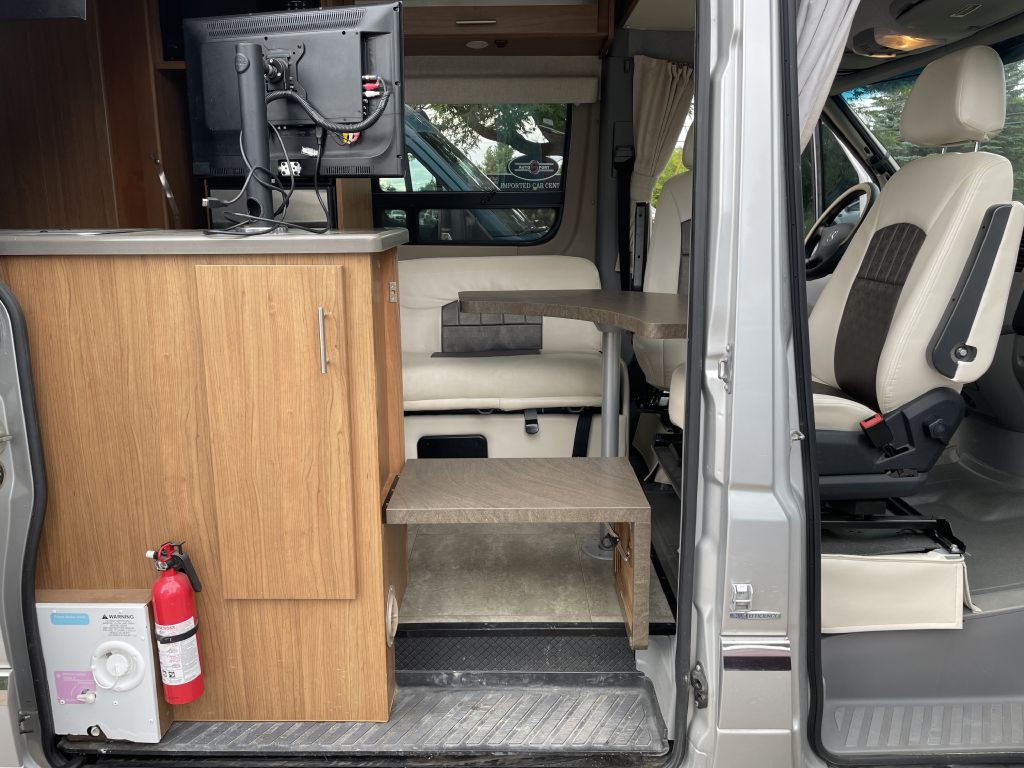 2014 Mercedes-Benz Sprinter Image 30