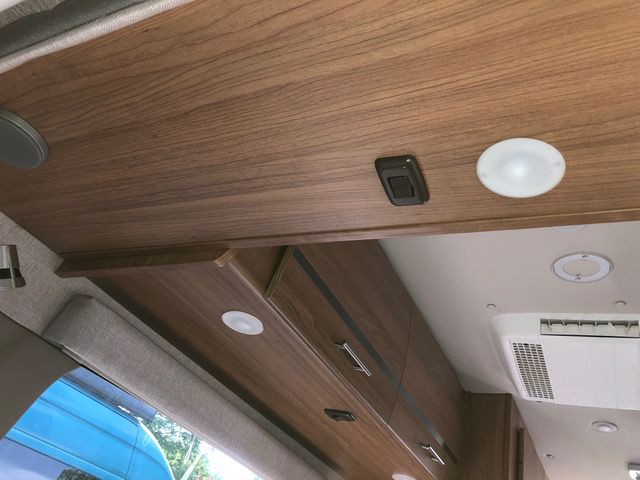 2014 Mercedes-Benz Sprinter Image 43