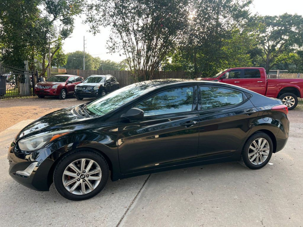2016 Hyundai Elantra Image 9