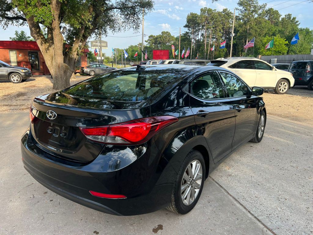 2016 Hyundai Elantra Image 10