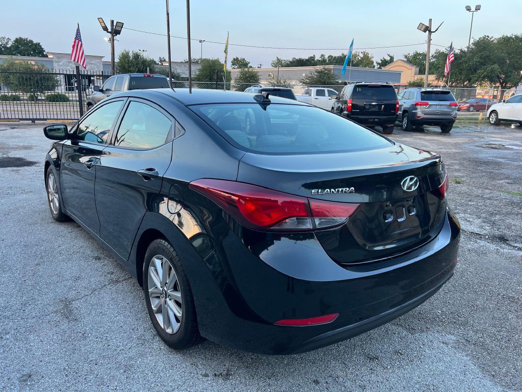 2016 Hyundai Elantra Image 19
