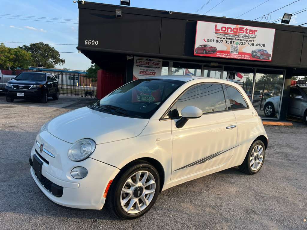 2017 FIAT 500 Image 4
