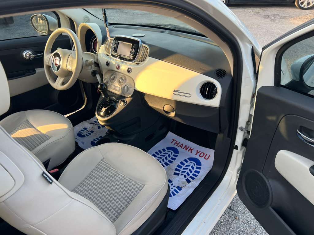 2017 FIAT 500 Image 15