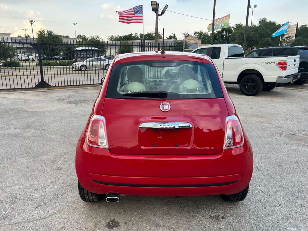2013 FIAT 500 Image 19
