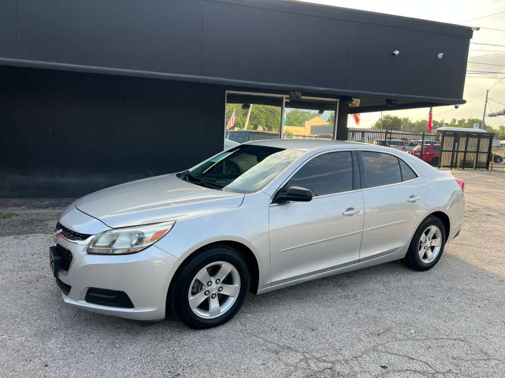 2015 Chevrolet Malibu Image 4