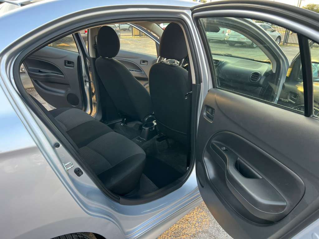 2021 Mitsubishi Mirage Image 14
