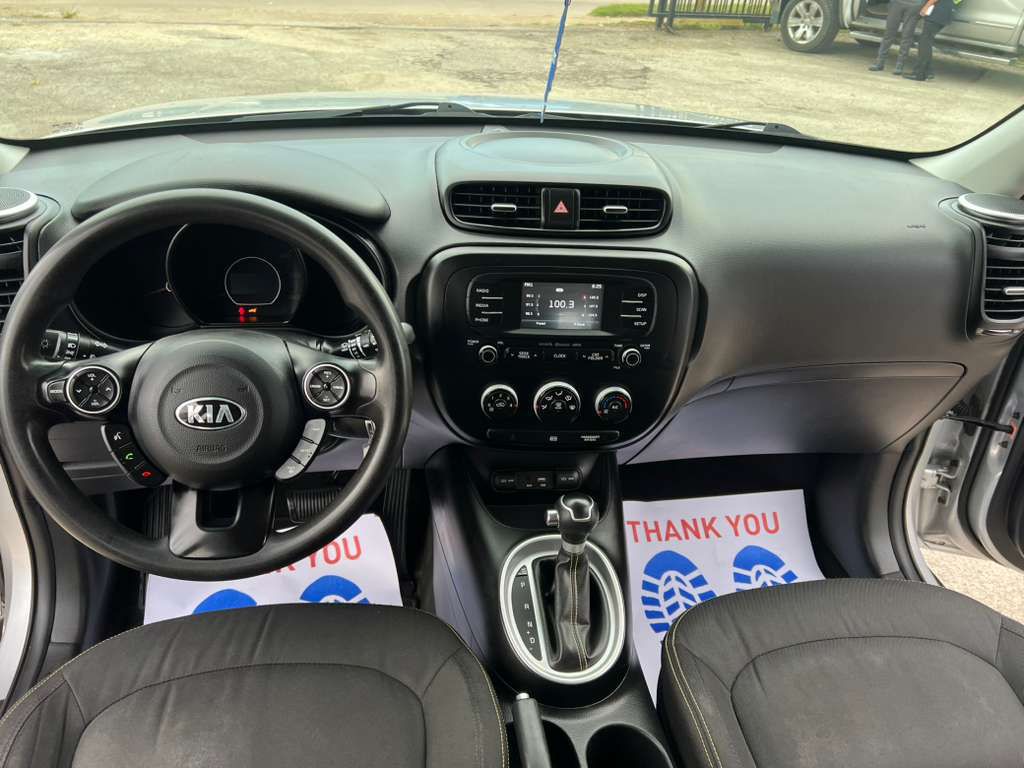 2016 Kia Soul Image 14