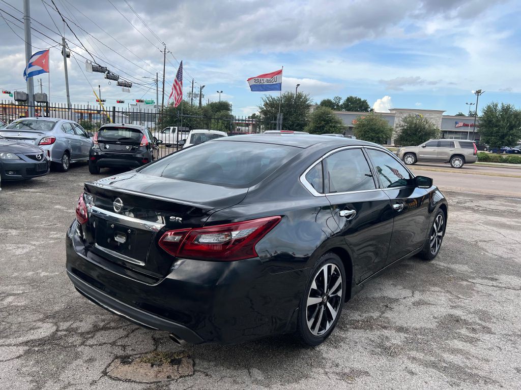 2018 Nissan Altima Image 7