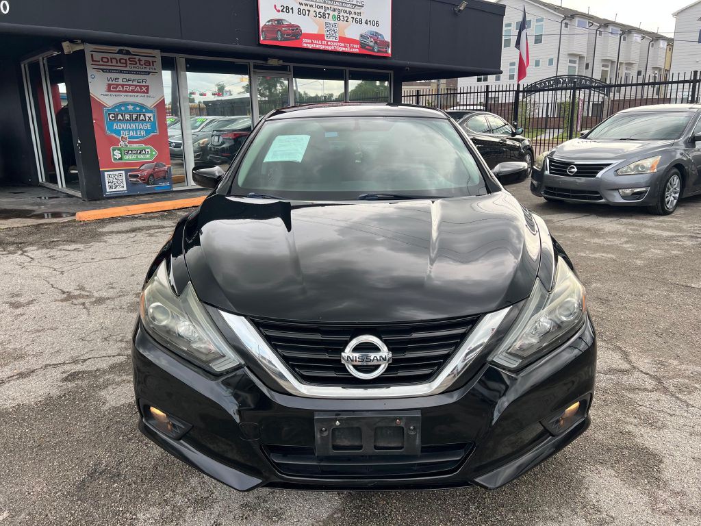 2018 Nissan Altima Image 8