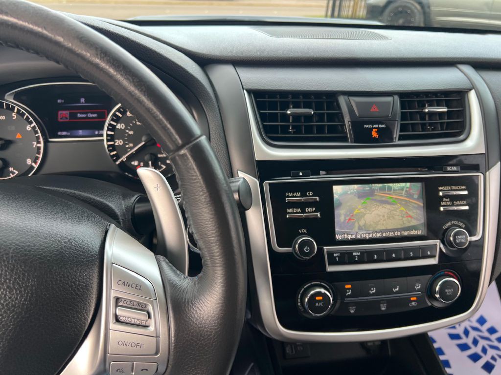 2018 Nissan Altima Image 15
