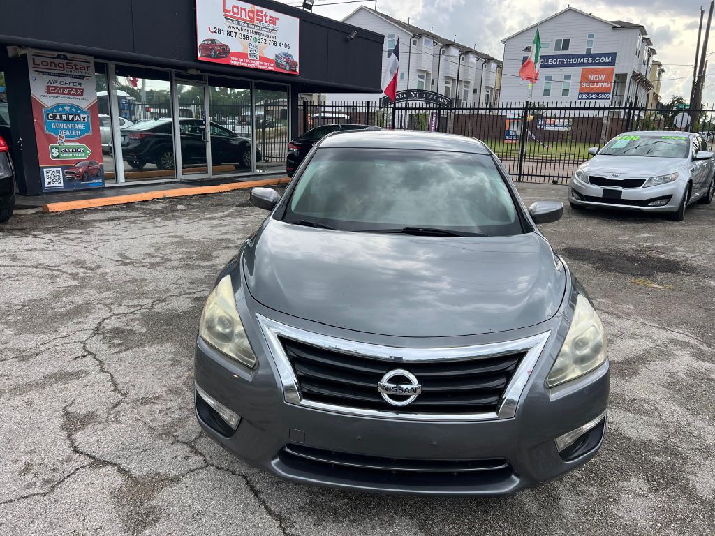 2015 Nissan Altima Image 2