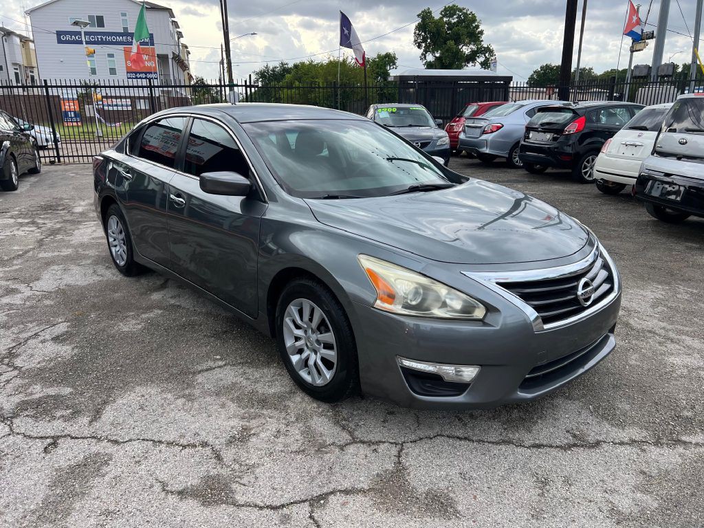 2015 Nissan Altima Image 3