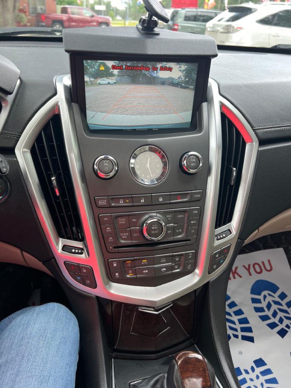 2011 Cadillac SRX Image 5