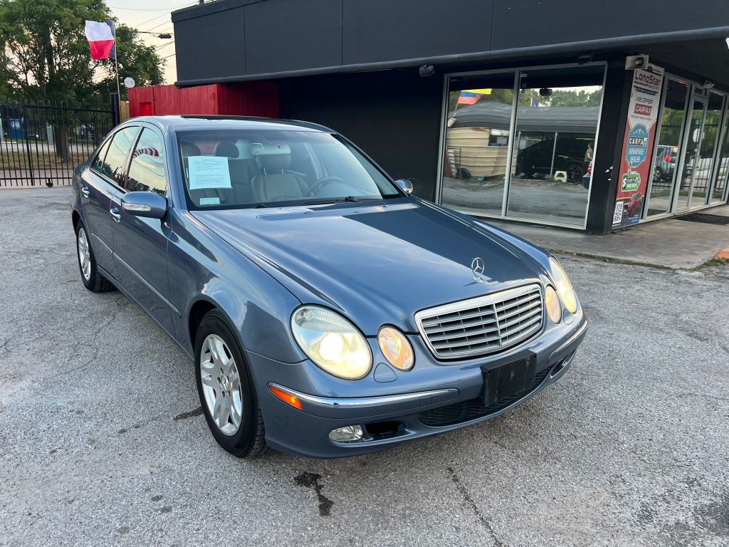 2004 Mercedes-Benz E-Class Image 5