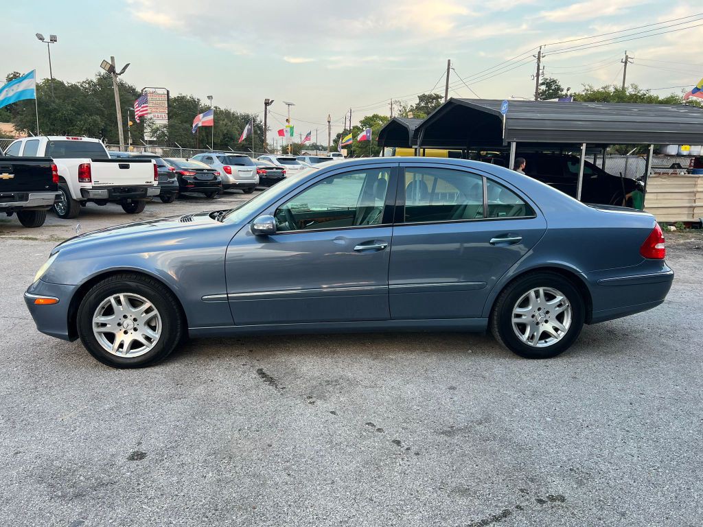 2004 Mercedes-Benz E-Class Image 8
