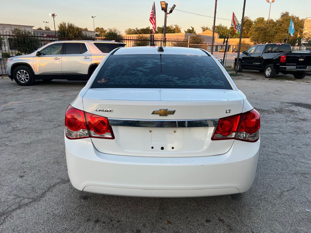 2015 Chevrolet Cruze Image 5