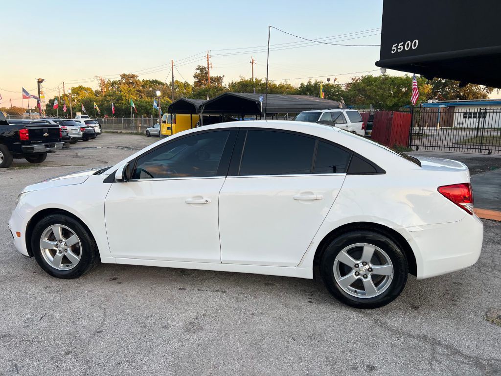 2015 Chevrolet Cruze Image 6