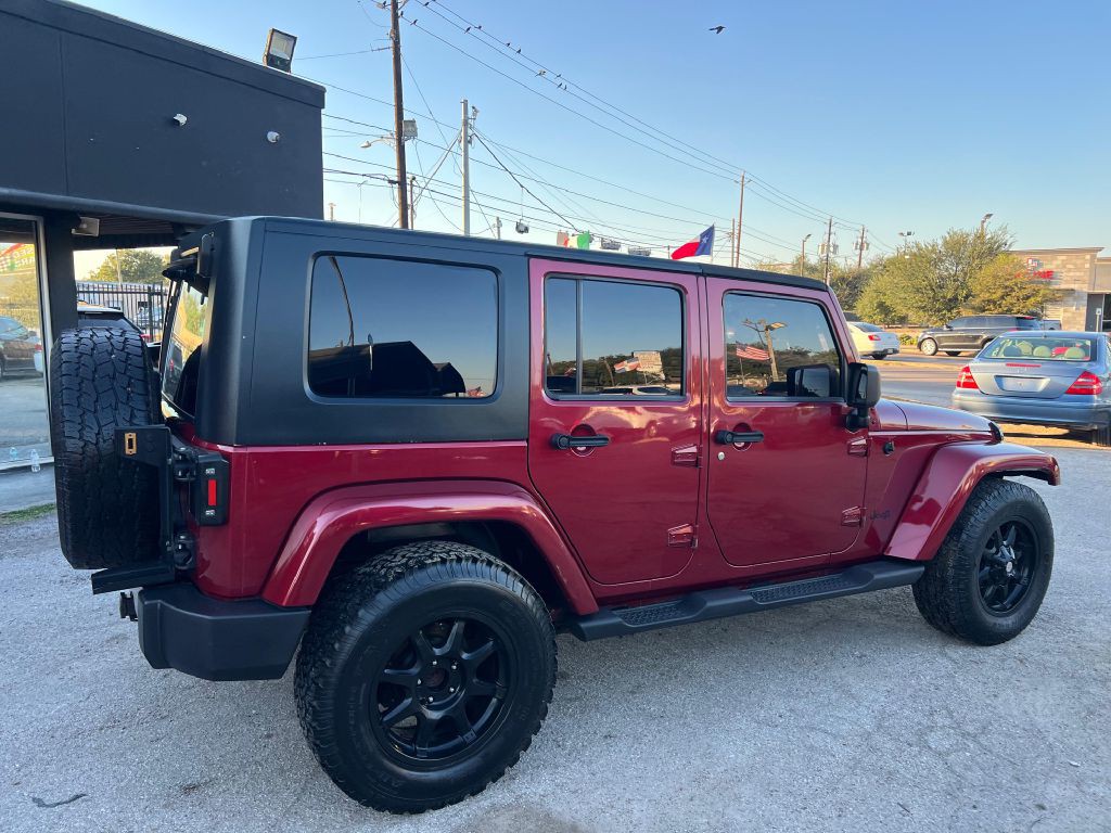 2011 Jeep Wrangler Unlimited Image 9