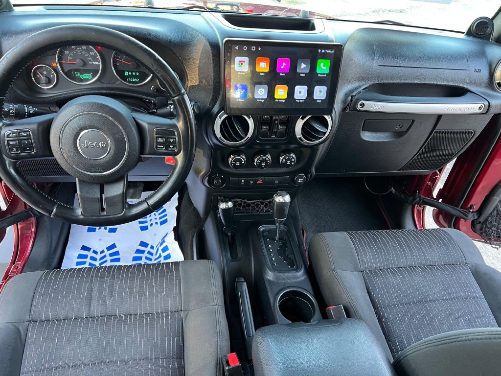 2011 Jeep Wrangler Unlimited Image 16