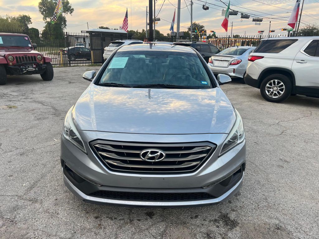 2015 Hyundai Sonata Image 2