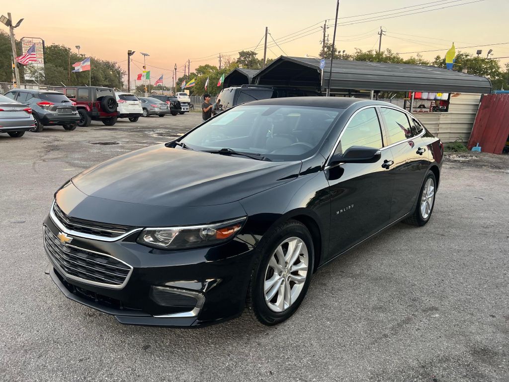 2017 Chevrolet Malibu Image 4