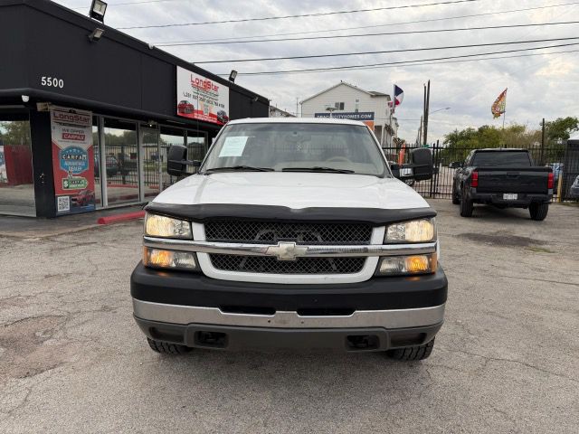 2004 Chevrolet Silverado 1500 Image 3