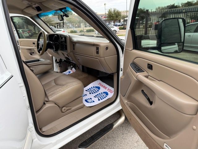 2004 Chevrolet Silverado 1500 Image 14