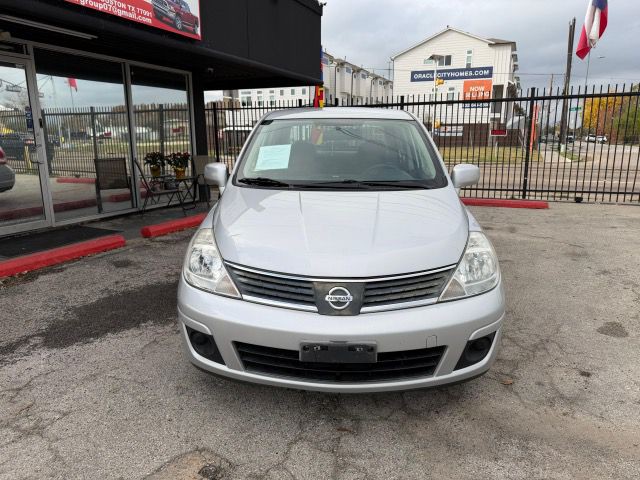 2009 Nissan Versa Image 2