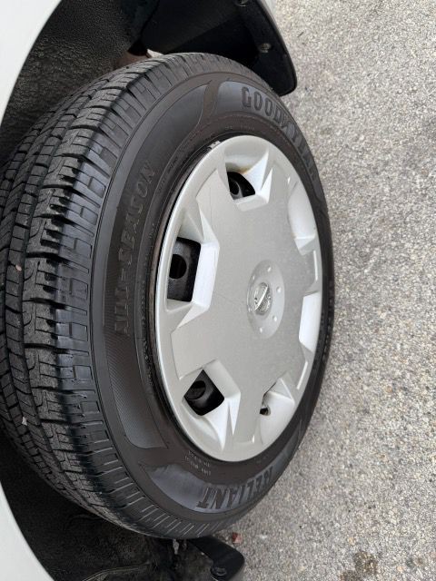 2009 Nissan Versa Image 14