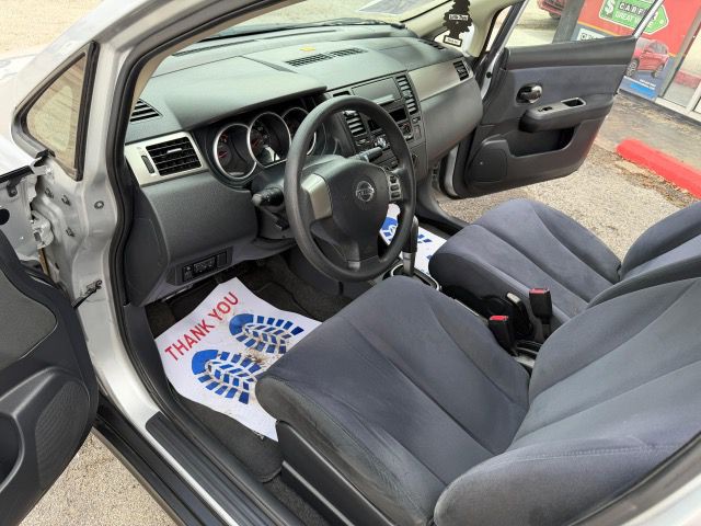 2009 Nissan Versa Image 19