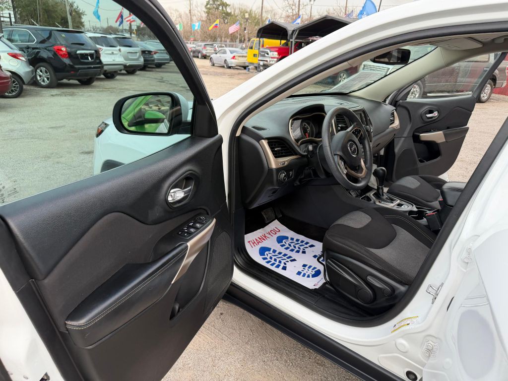 2018 Jeep Cherokee Image 11