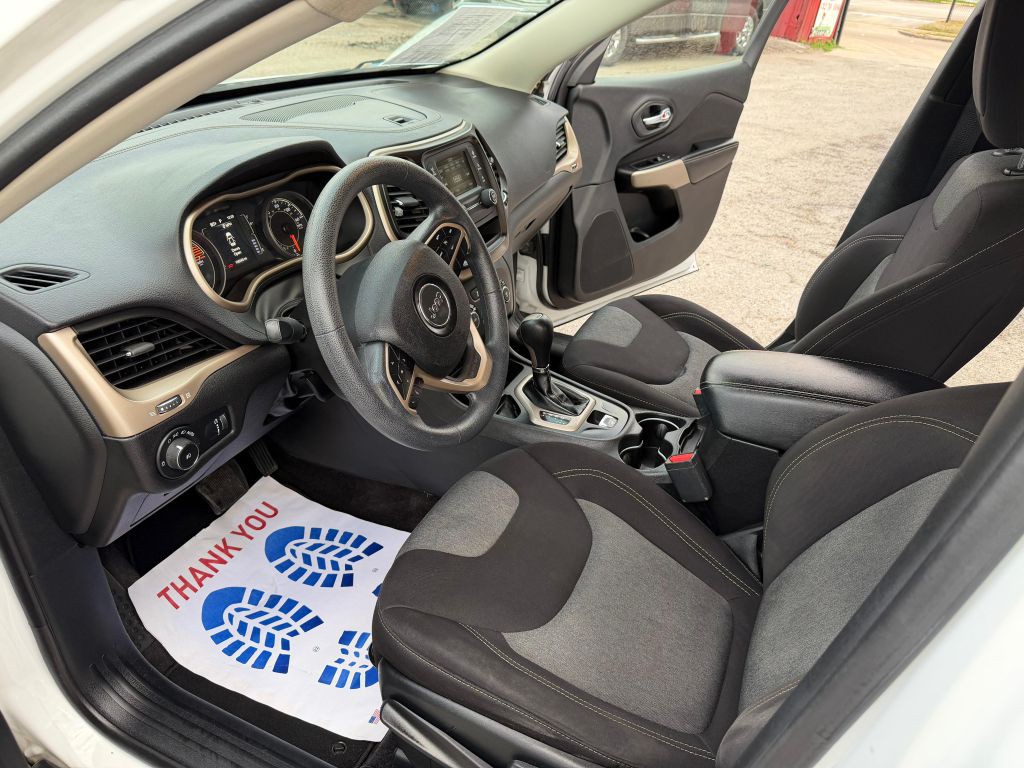 2018 Jeep Cherokee Image 16